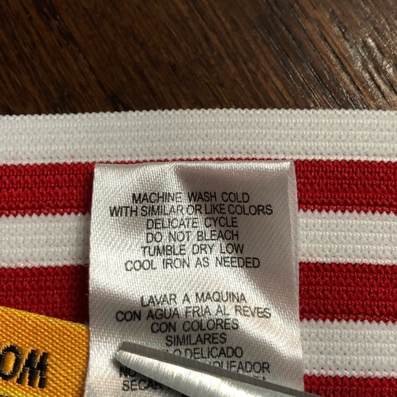Like New, Snoopy Sleep Shorts - Picture 7 of 7